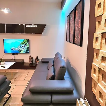 Center Easy_luxury Appartamento